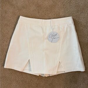 NWT Cloud Ten Skort